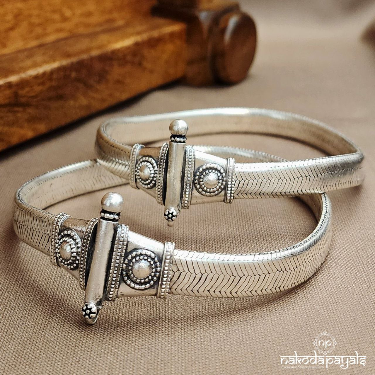 Dotted Circular Hyderabadi Anklets (A6689)