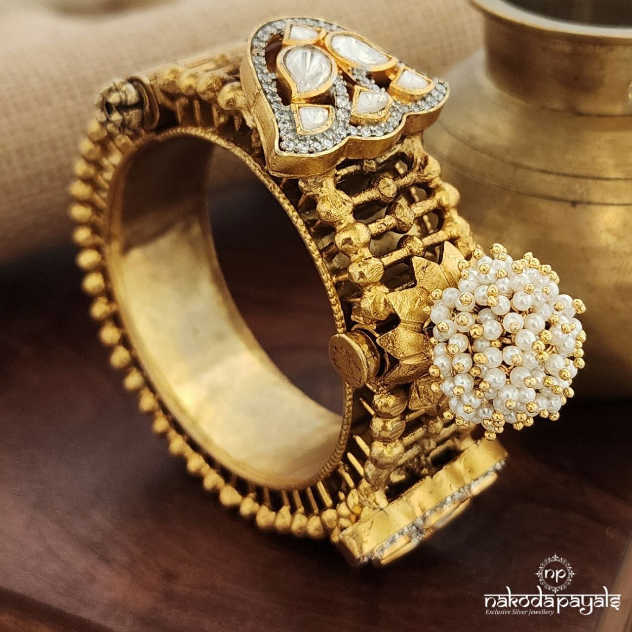 Moissanite CZ Screw Kada (Gk3012)