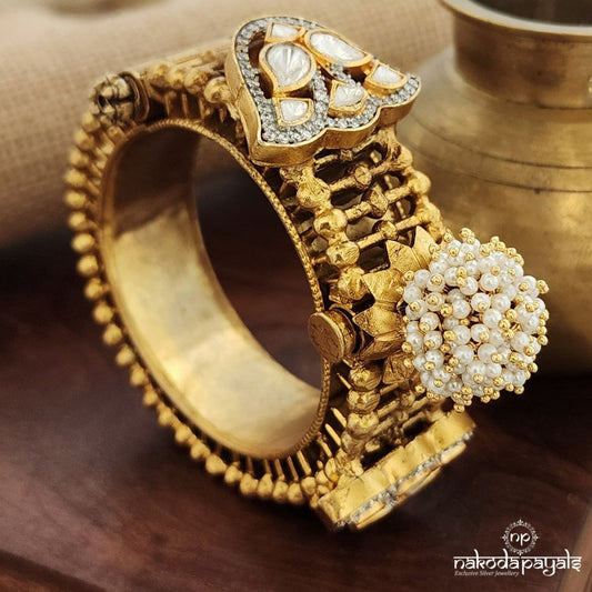 Moissanite CZ Screw Kada (Gk3012)