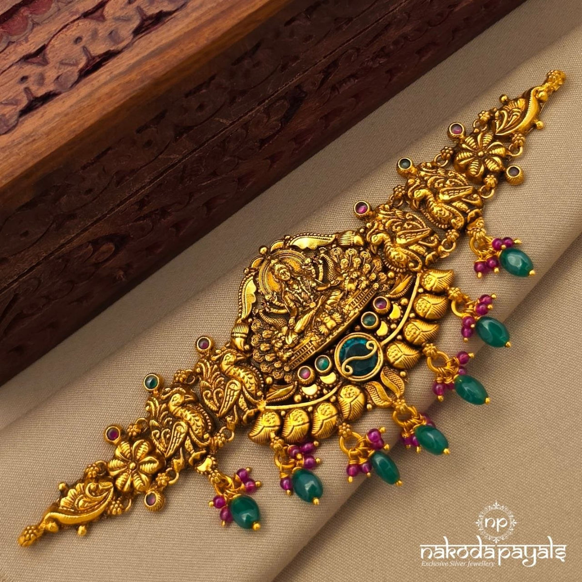 Divine Lakshmi Peacock Choker (Gn10829)