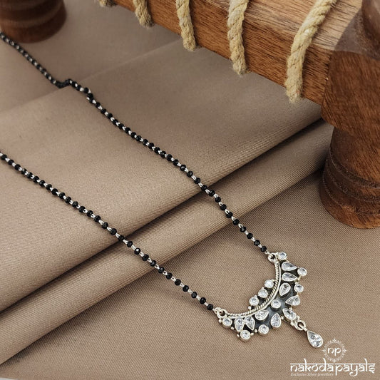 White Unique Mangalsutra (Ms0584)