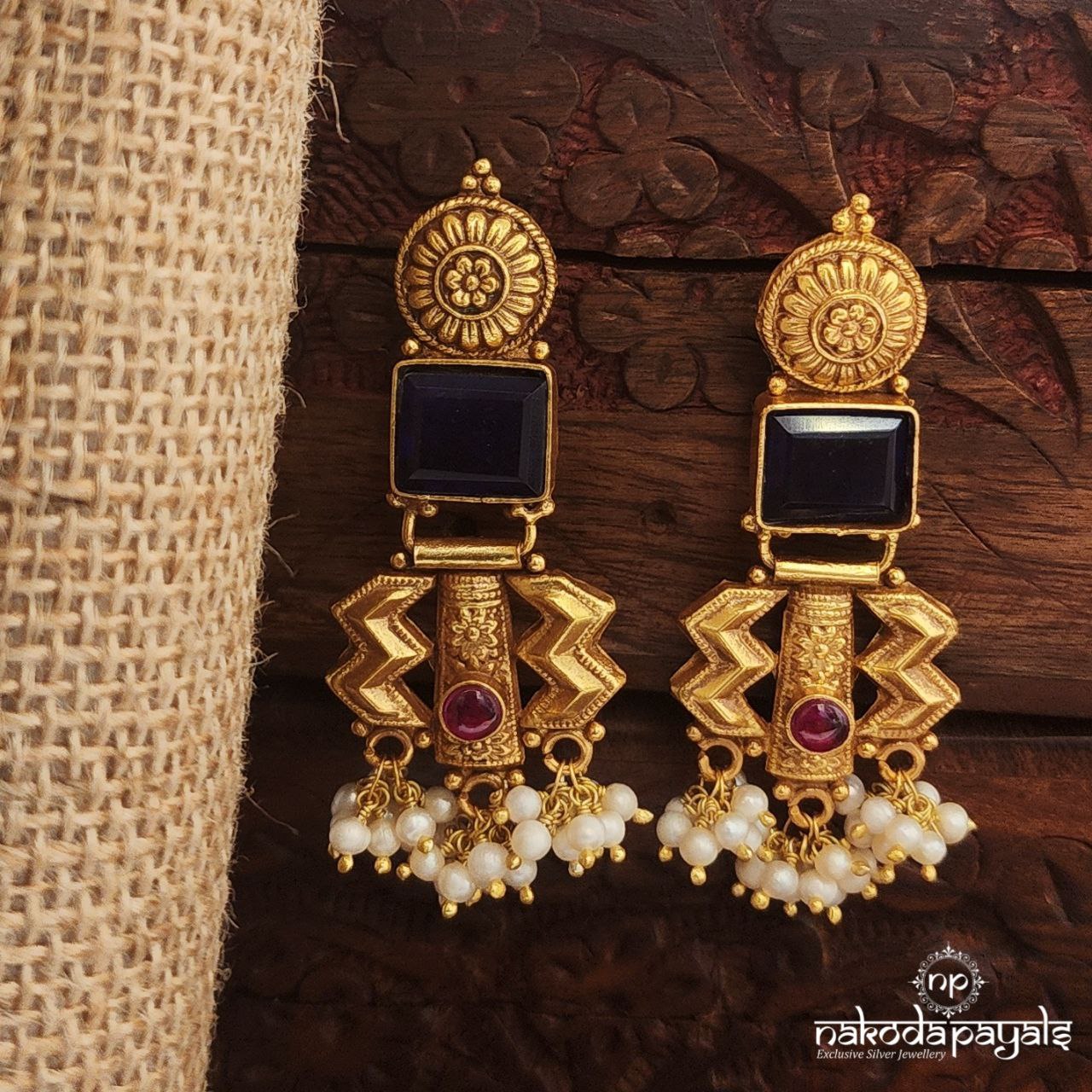 Rectangular Blue Earrings (Ge10263)