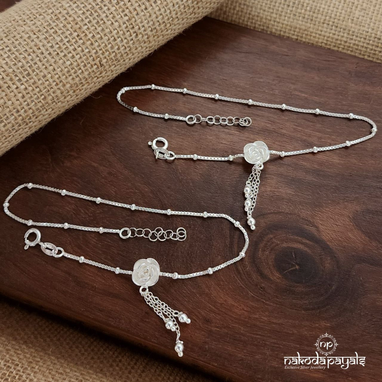 White Rose Anklets (9 inch)(A6424)