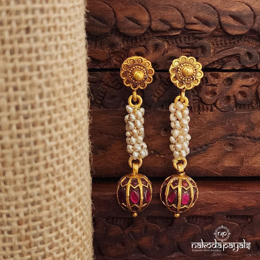 Red Pearled Chandbali (Ge9916)