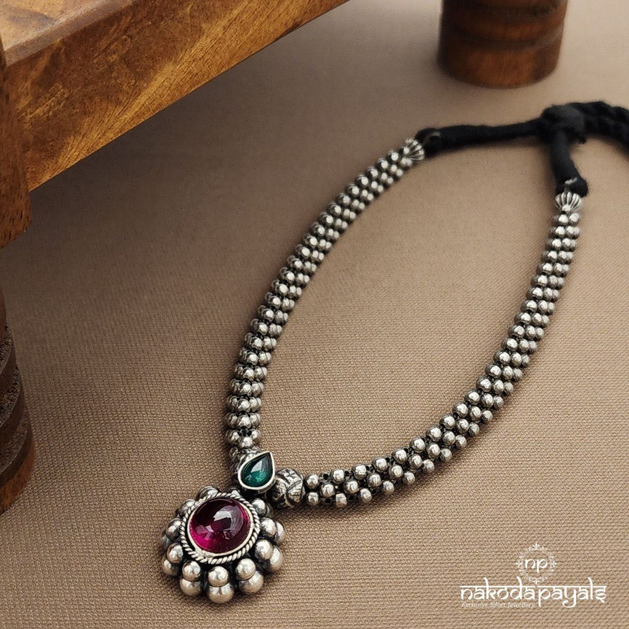 Kemp Oxidised Neckpiece (N11138)