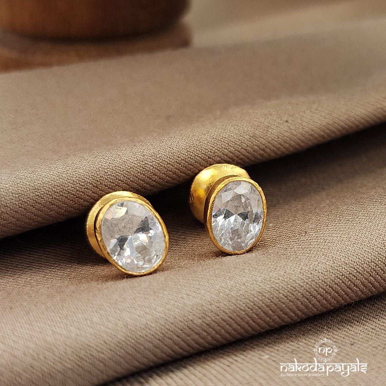 Graceful Pair Studs (Ge9845-50)