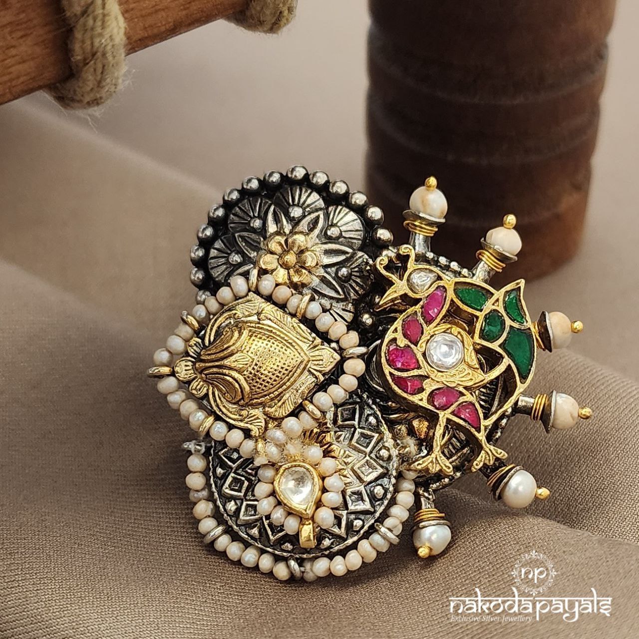Proud Pearled Kundan Peocock Finger Ring (F2870)