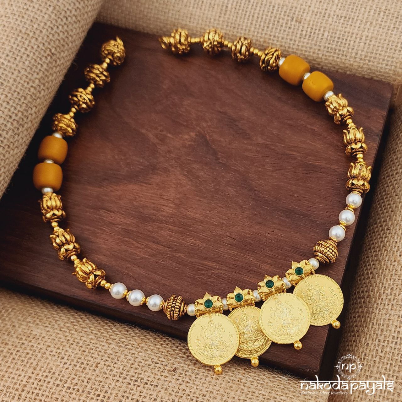 Sunset Coral Neckpiece (Gn8562)