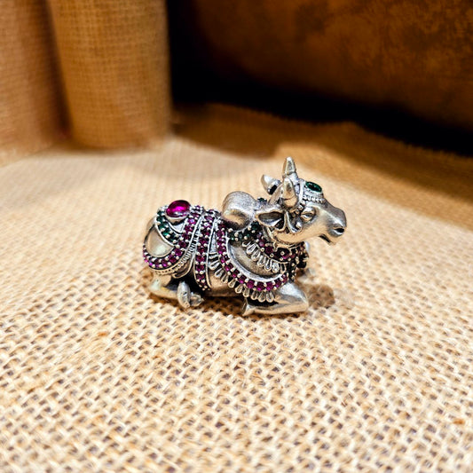 Nandi Kemp Idol (Aa1427)