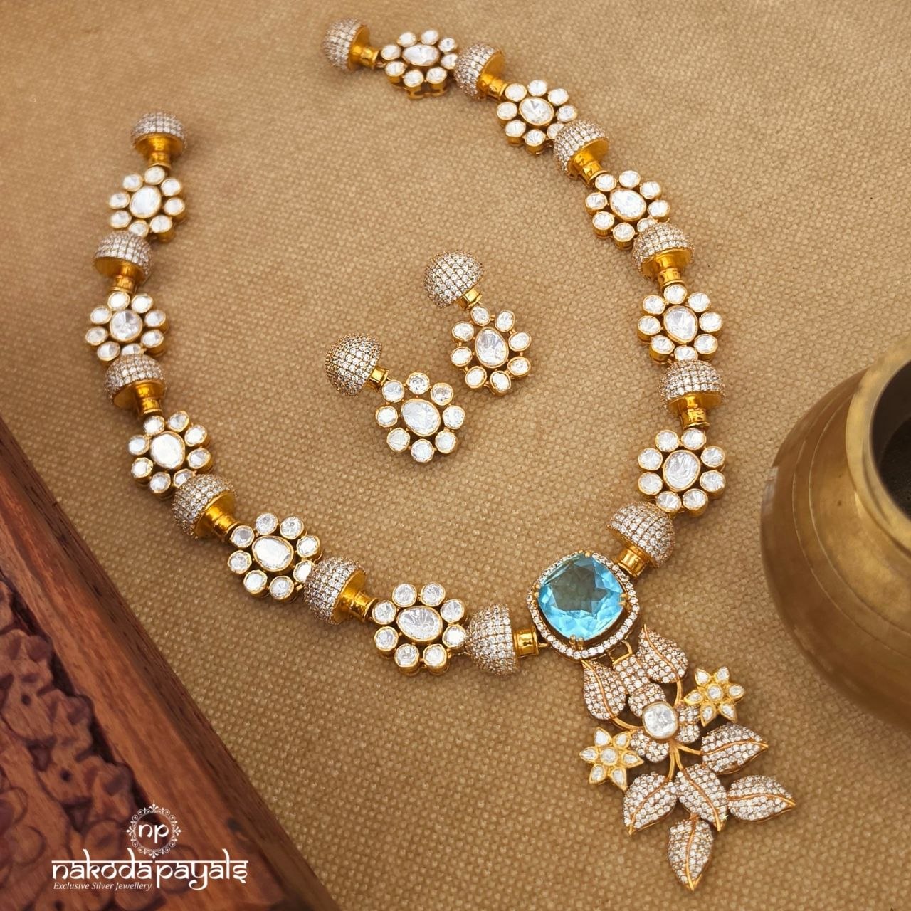 Leafy Floral Moissanite Neckpiece With Earrings (Gn10704)
