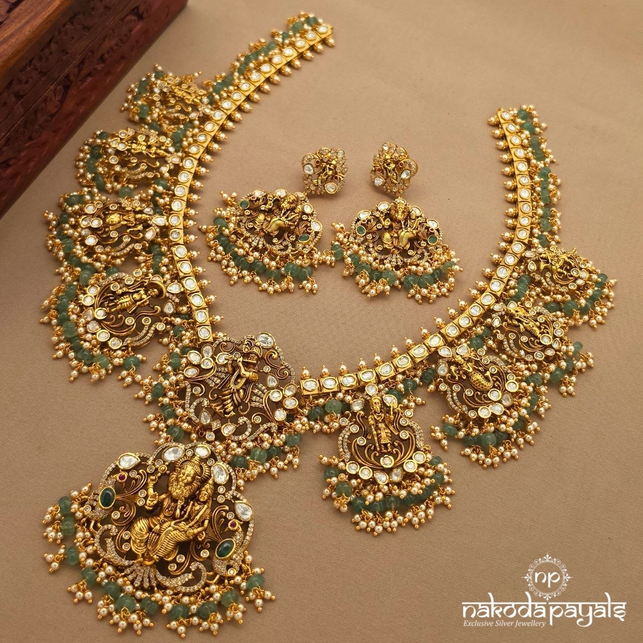 Gorgeous Vishnu   Dhasavathaaram Neckpiece (Gn10719)
