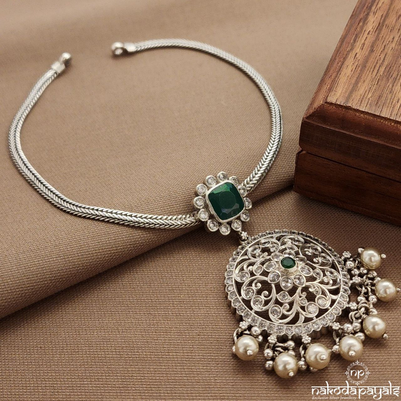 Emerald Green Ball Drop Neckpiece (N11365)