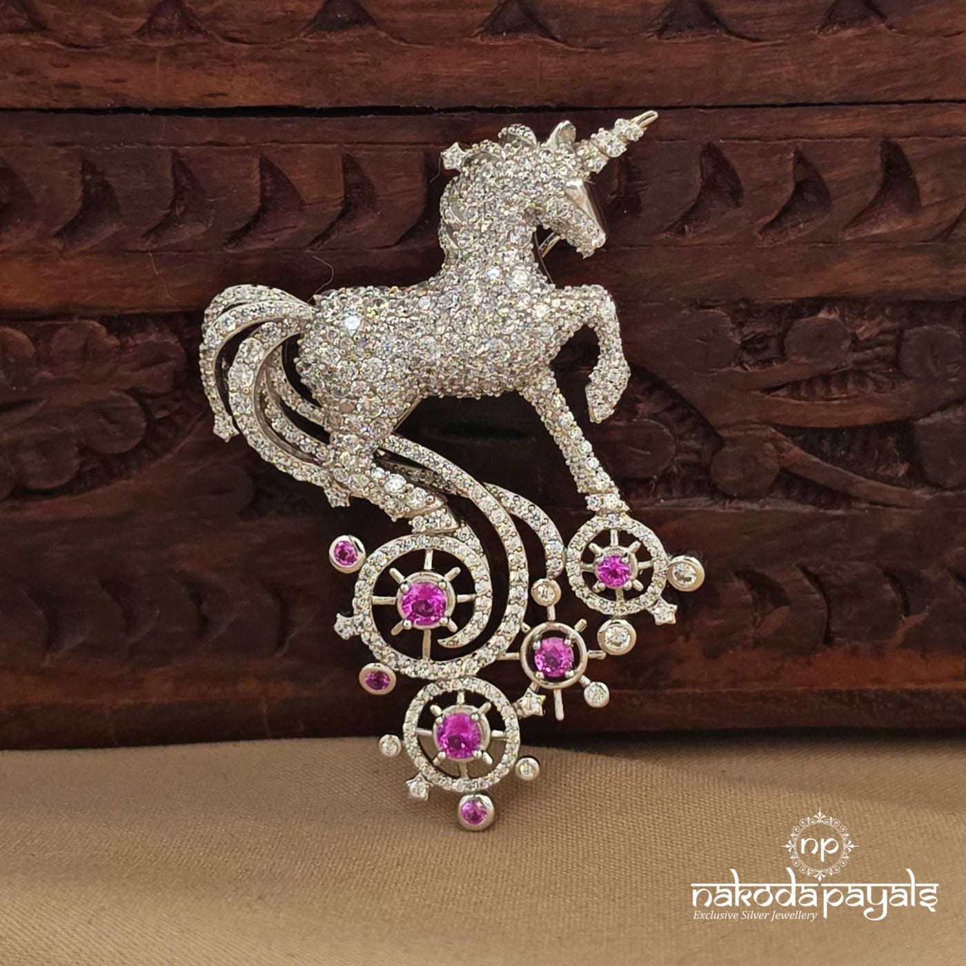 Exemplary Unicorn Brooch (St4085)