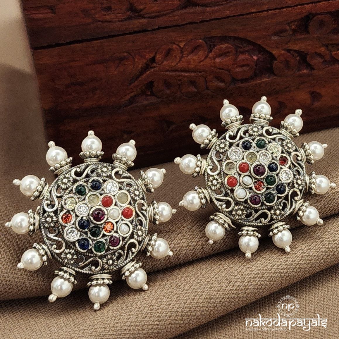 Navaratna Pearled Studs (S9578)