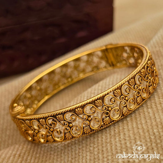 Emerald Leafy Openable Kada (Gk3363)