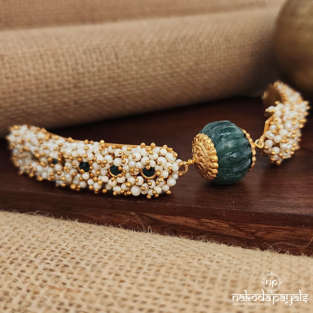 Green Pearled Choker (Gn8923)