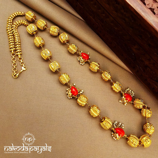 Traditional Coral Neckpiece  (Gn9962)