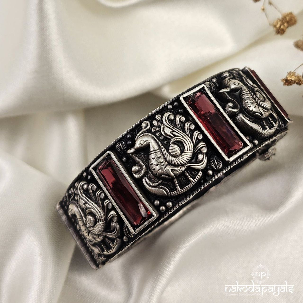 Ruby Peacock Single Kada (K5072)