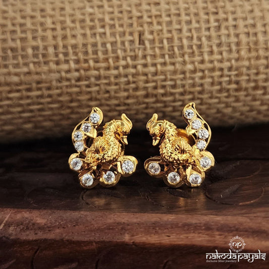 Featherglow Peacock Studs (Ge8972)