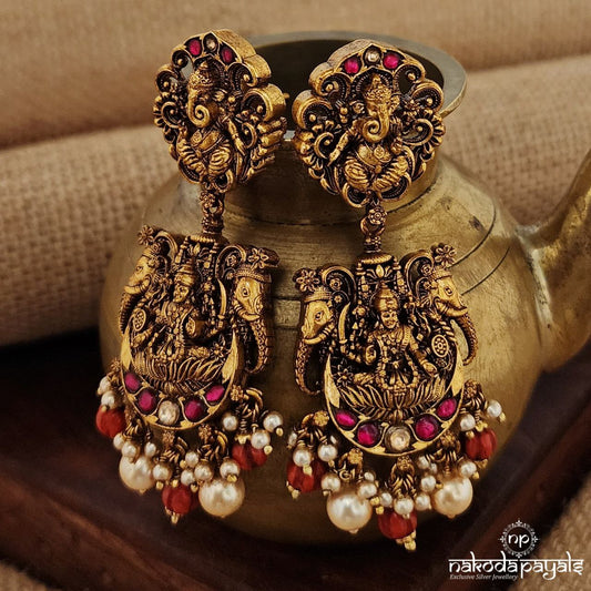 Blessing Ganesha Kundan Earrings (Ge9039)