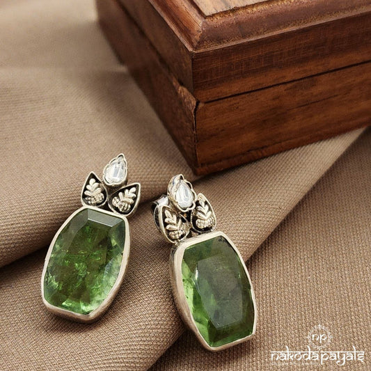 Green Kundan Studs (S3886)
