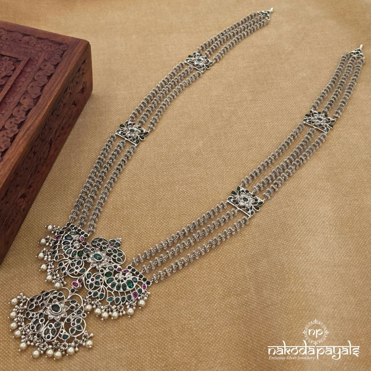 Endearing Greenish Oxidised Neckpiece (N11984)