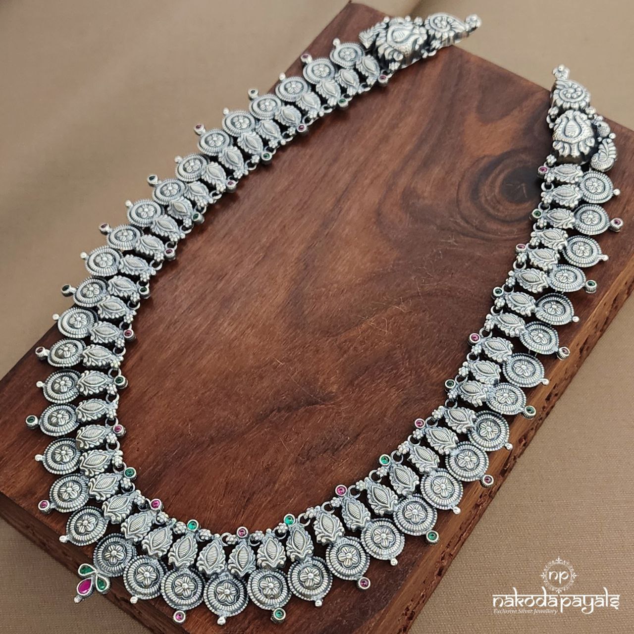 Kemp Coined Drop Neckpiece  (N11244)