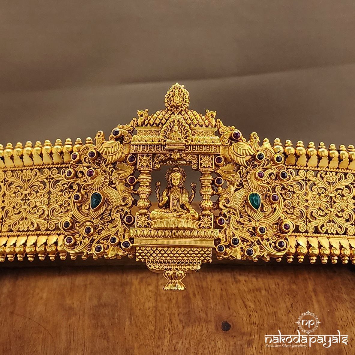 Temple Lakshmi Daab With Belt (D0249)