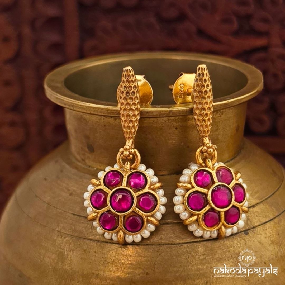 Pink Pearly Floral Chandbali (Ge11305)