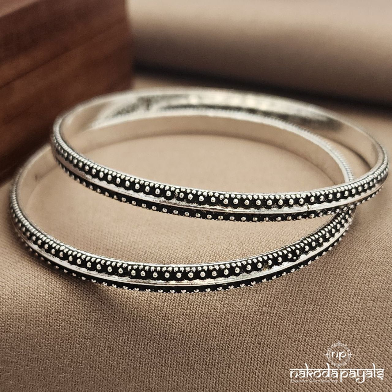 Elegant Bangle Pair (K6173-75)