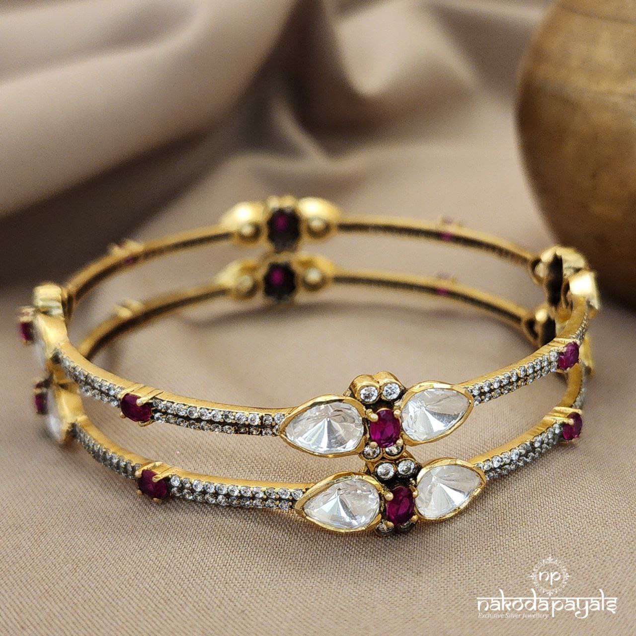 Sparkling Pink Moissanite Bangles (Gk2831)