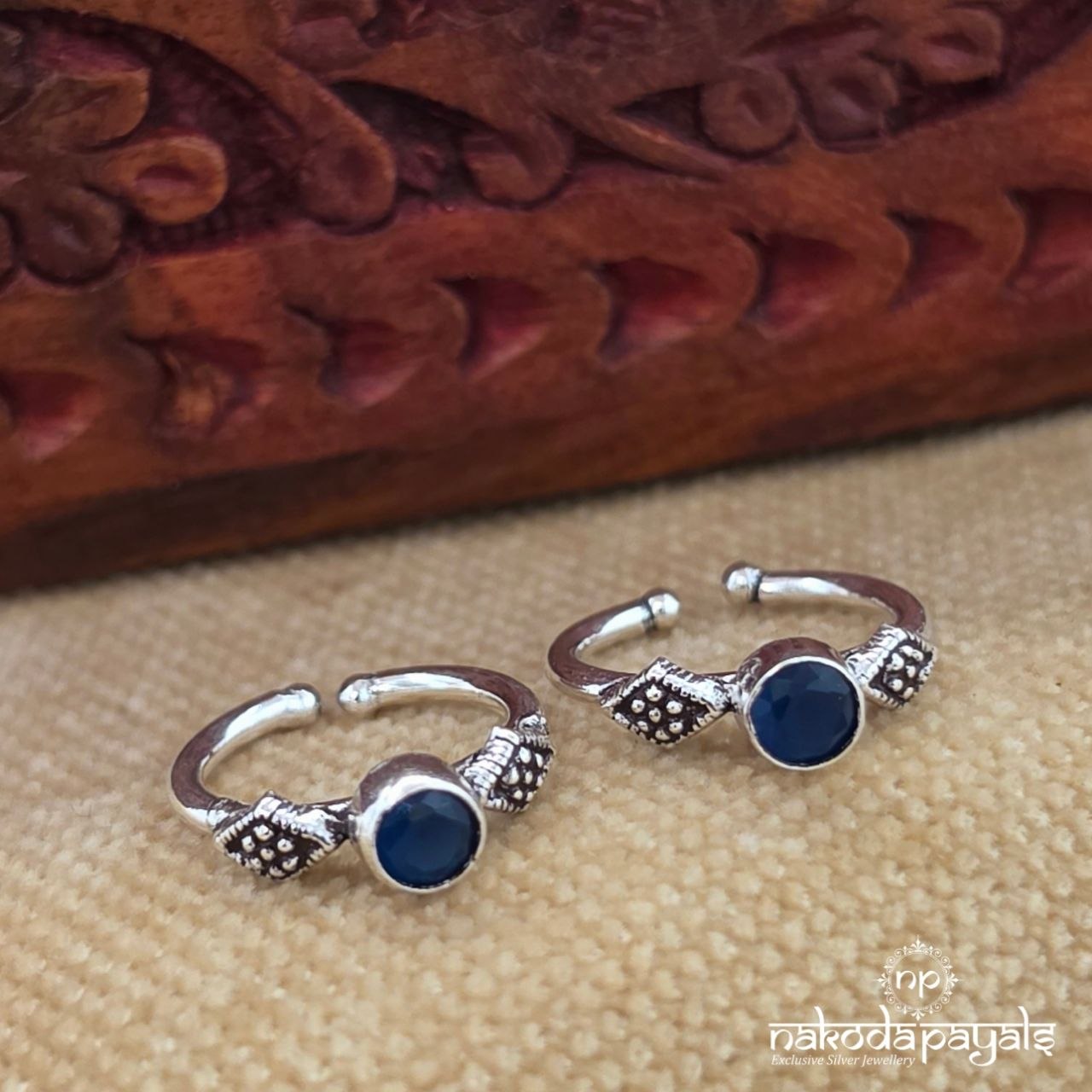 Elegant Toerings (T4490–96)