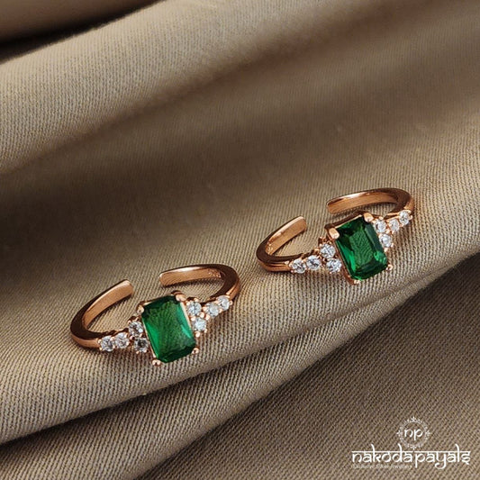 Rose Gold Rectangular Green Toerings (T4406)