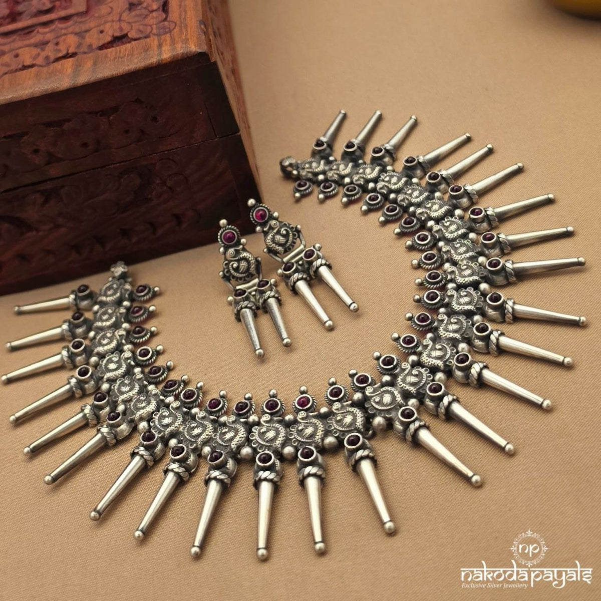 Graceful Peacock Neckpiece With Earrings (N12119)