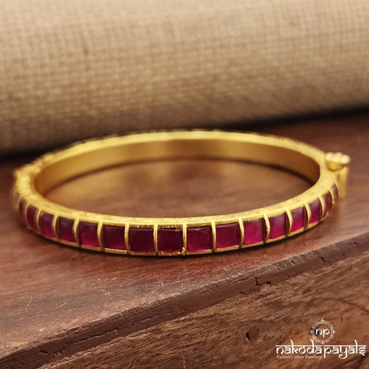 Squarish Pink Kundan Kada (2.4) (Gk3219)