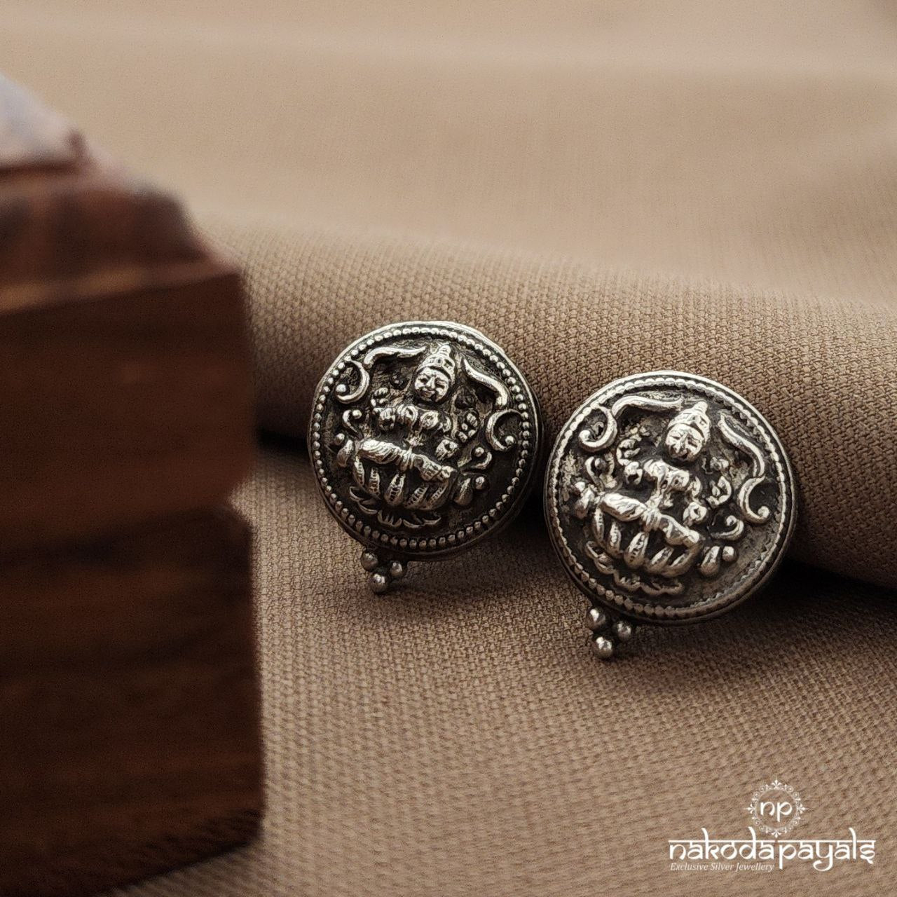 Lakshmi Circular Studs (S3884)