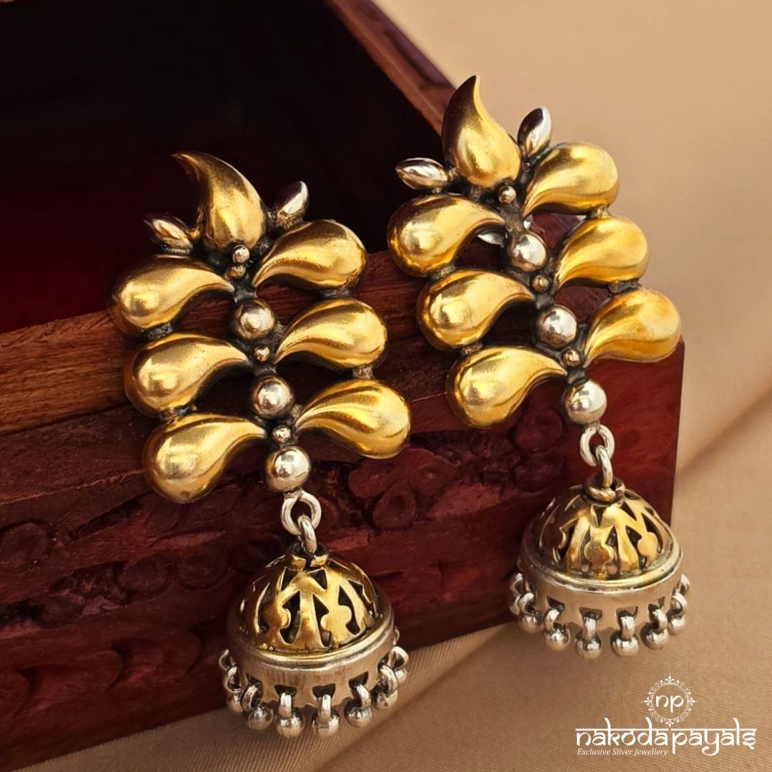 Light Leafy Dual Tone Jhumka (C1673)