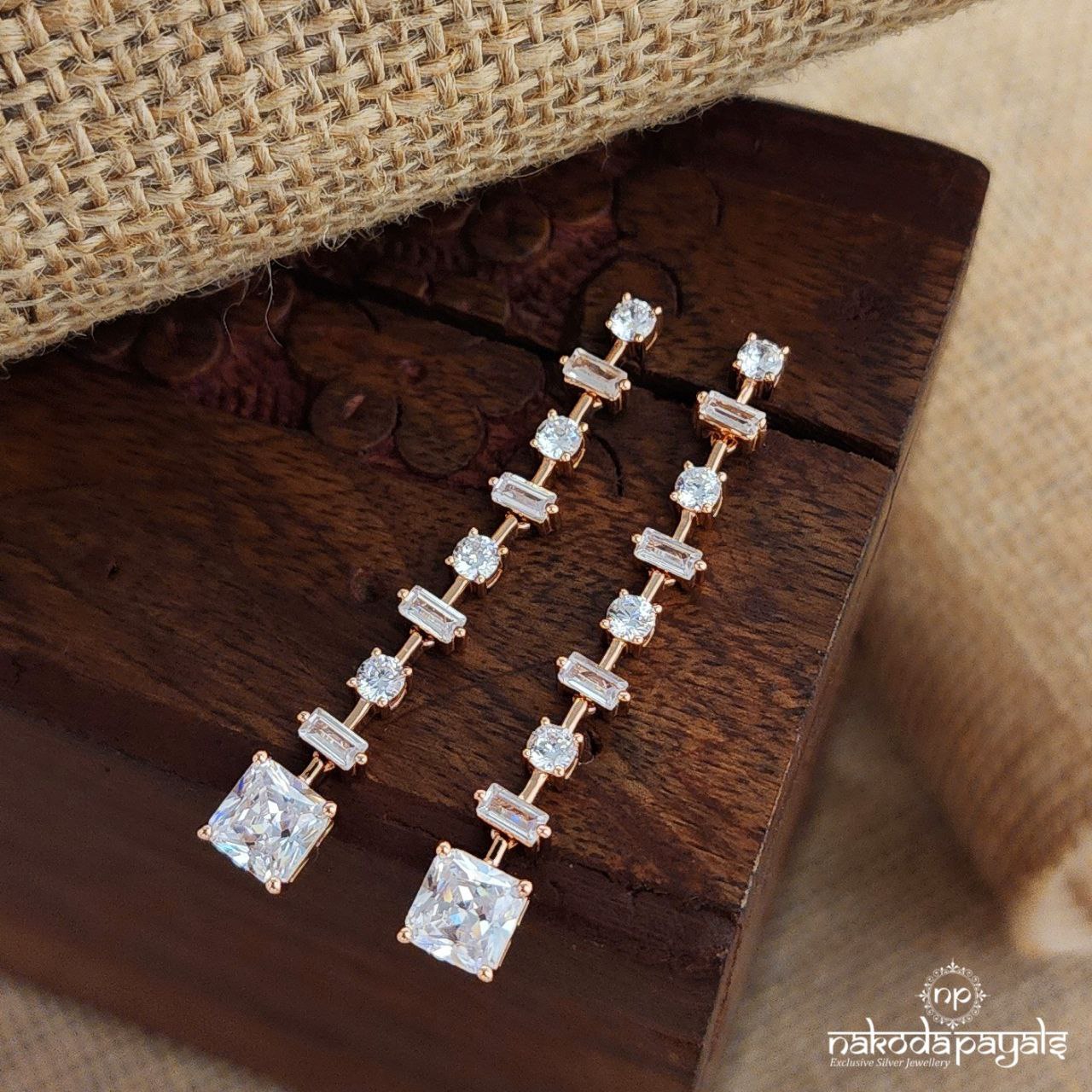 Sparkling Floral Rose Gold Earrings (St3381)