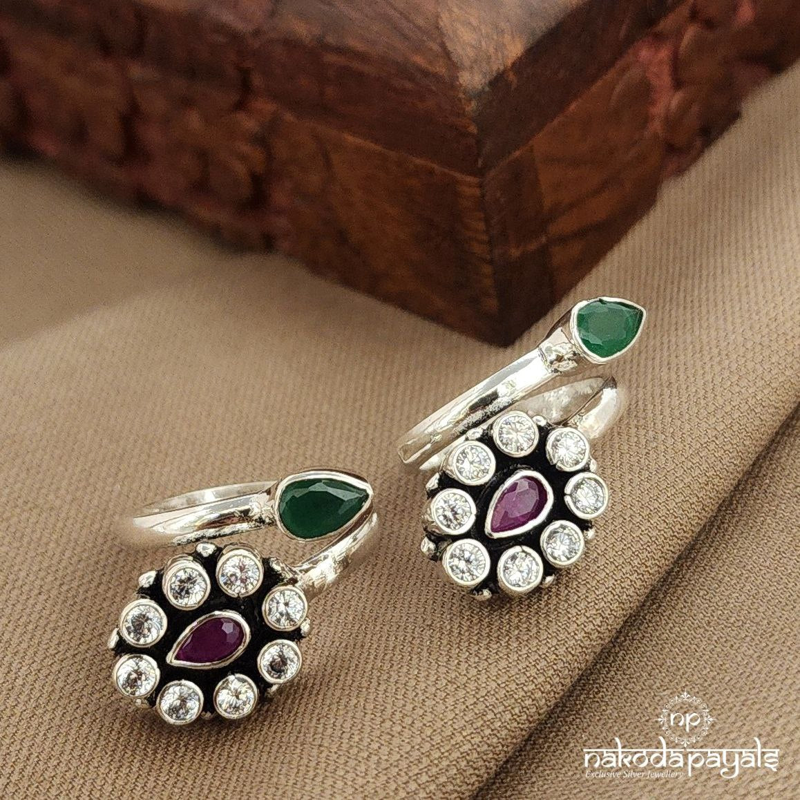 Front Adjustable MultiColor Toerings (T4791)