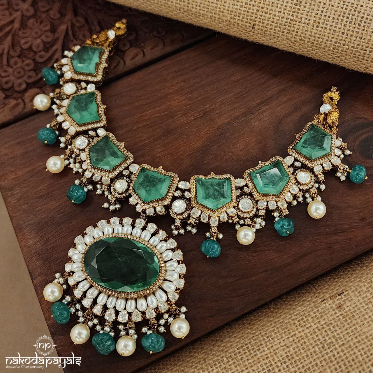 Green Moissanite Neckpiece With Earrings (Gn8607)