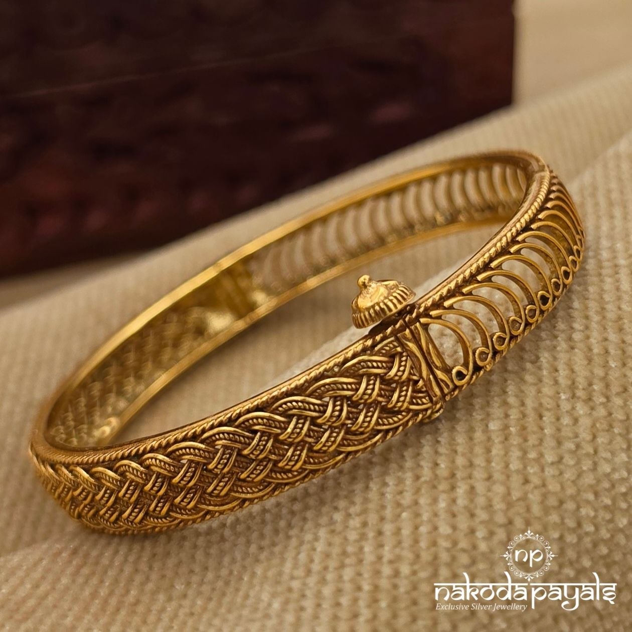 Braided Openable Screw Kada (Gk3361)