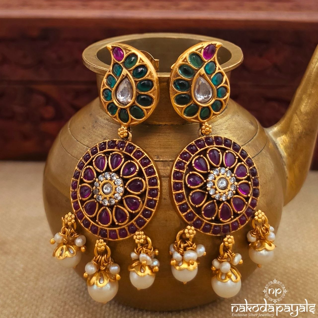 Mango Circular  Floral Pearl Chandbali (Ge11181)