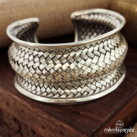 Dholki  Cuff Kada (K5132)