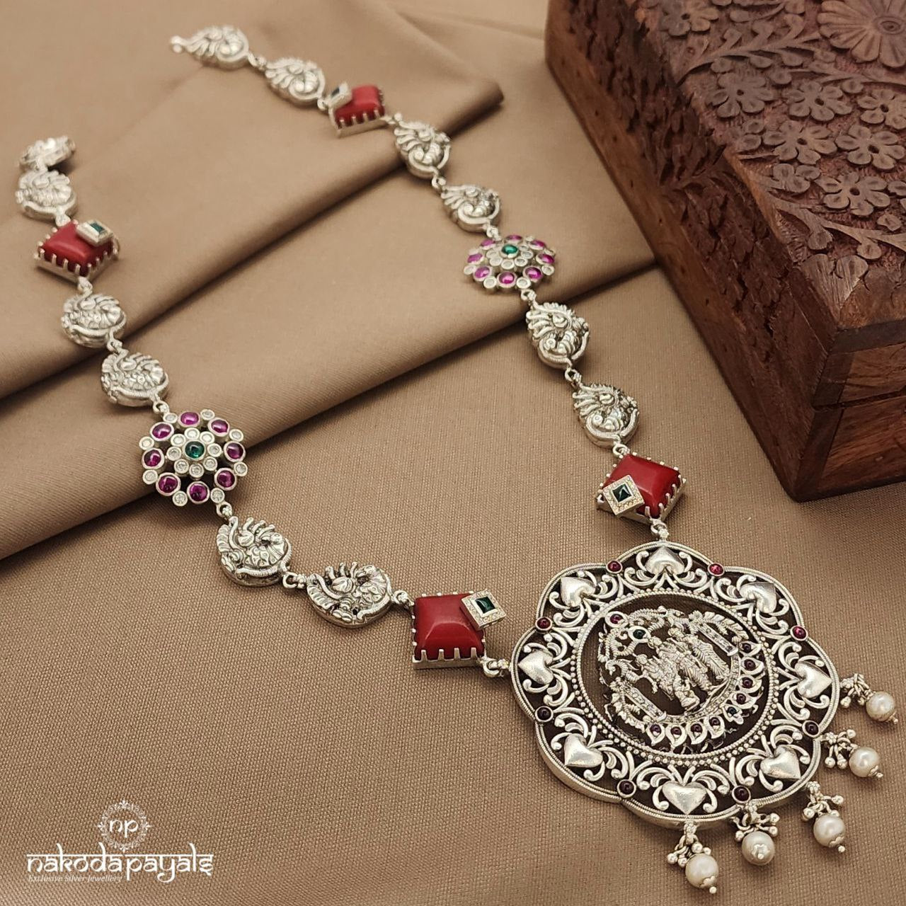 Ram Parivar Coral Neckpiece  (N11464)