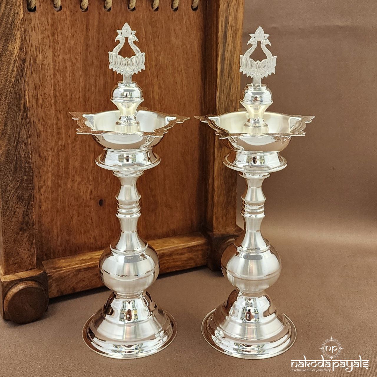 Lotus Peacock Deepam Pair (Aa2292-93)