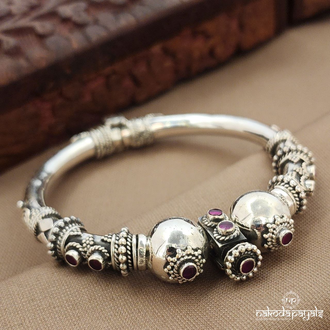 Elegant Pink Dot Kada  (K6265)