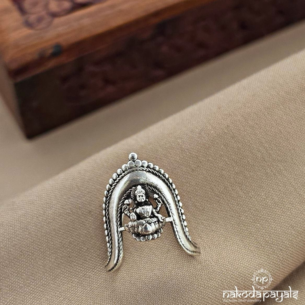 Lakshmi Vanki Finger Ring (F3016)