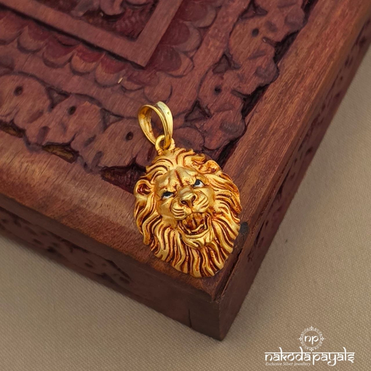 Roaring Lion Pendant (Gp2301)