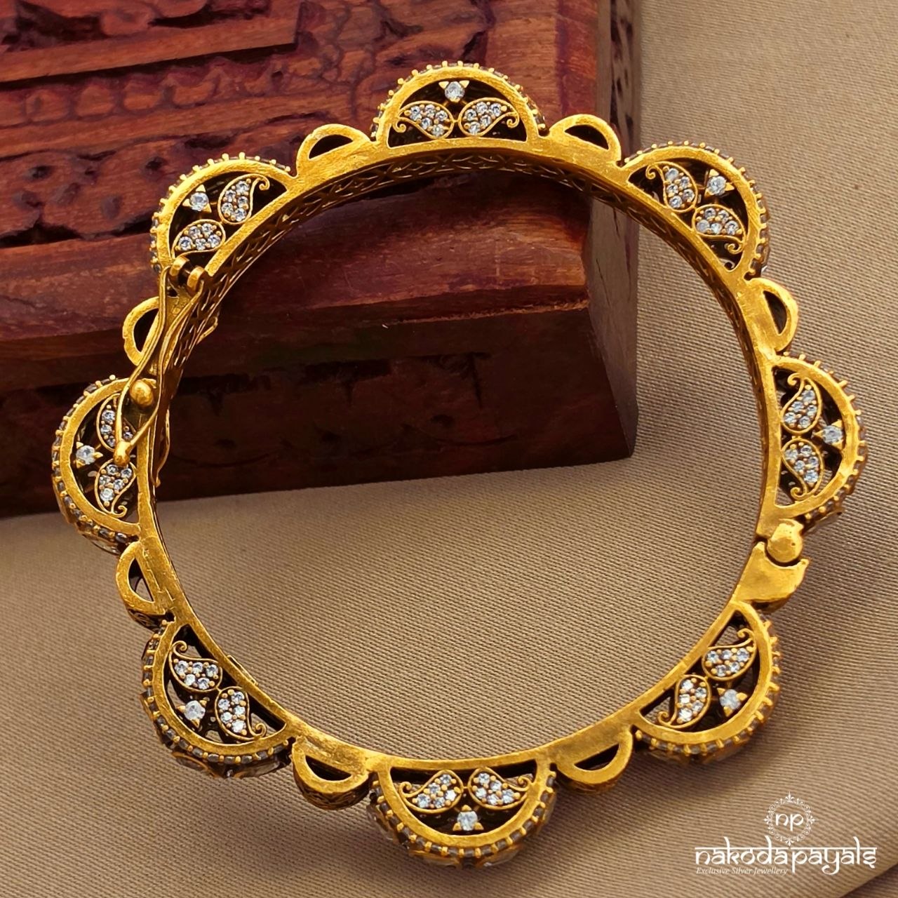 Mango CZ Kada (2.4) (Gk3274)