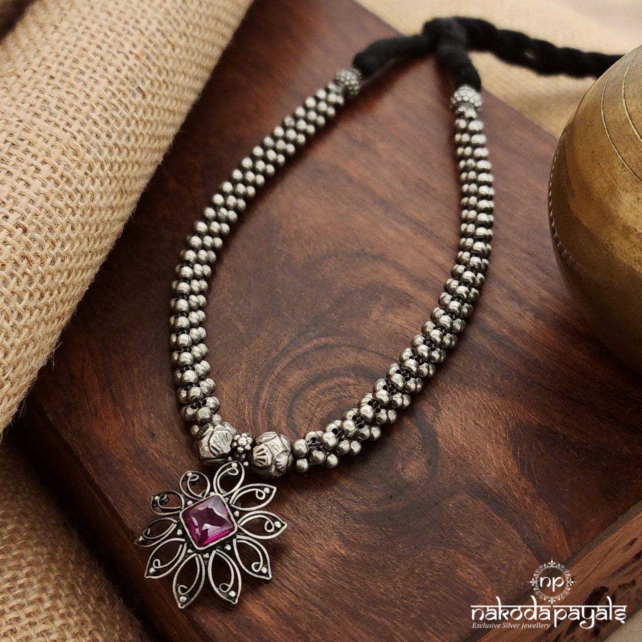 Pink Flower Neckpiece (N10895)